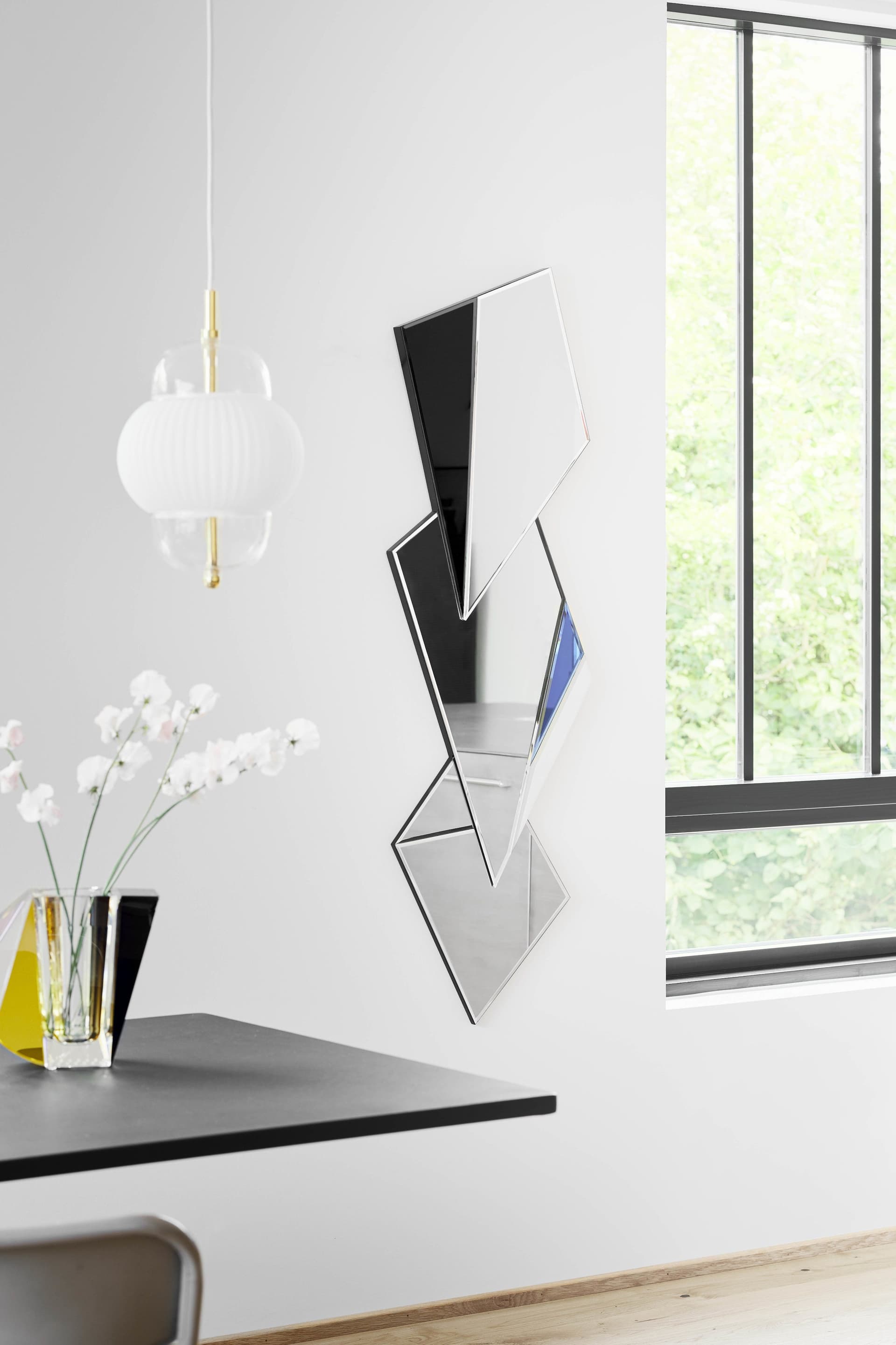 Reflections Copenhagen
BELLATRIX
Wall-mounted mirror
