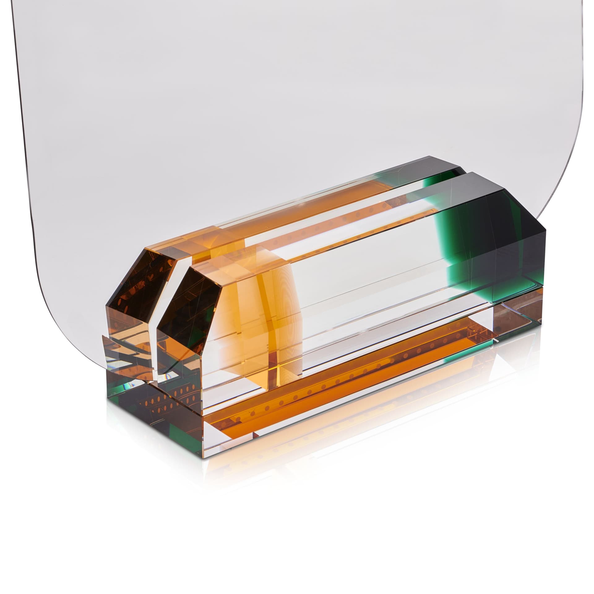 Reflections Copenhagen
PARAMOUNT SUNLIGHT
Freestanding mirror