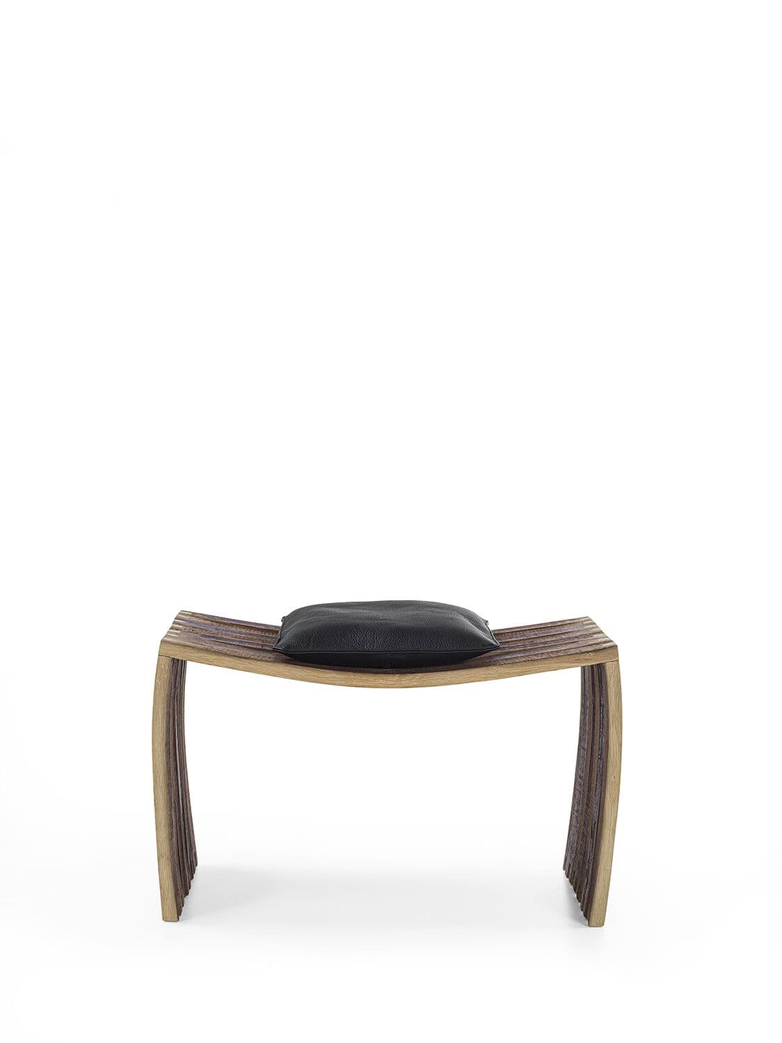 Riva 1920
BOTTEA 100+6
Barrique wood bench