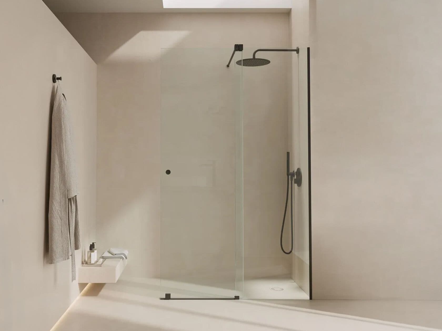 Roca
ALISIO L2-W
Shower cabin with sliding door