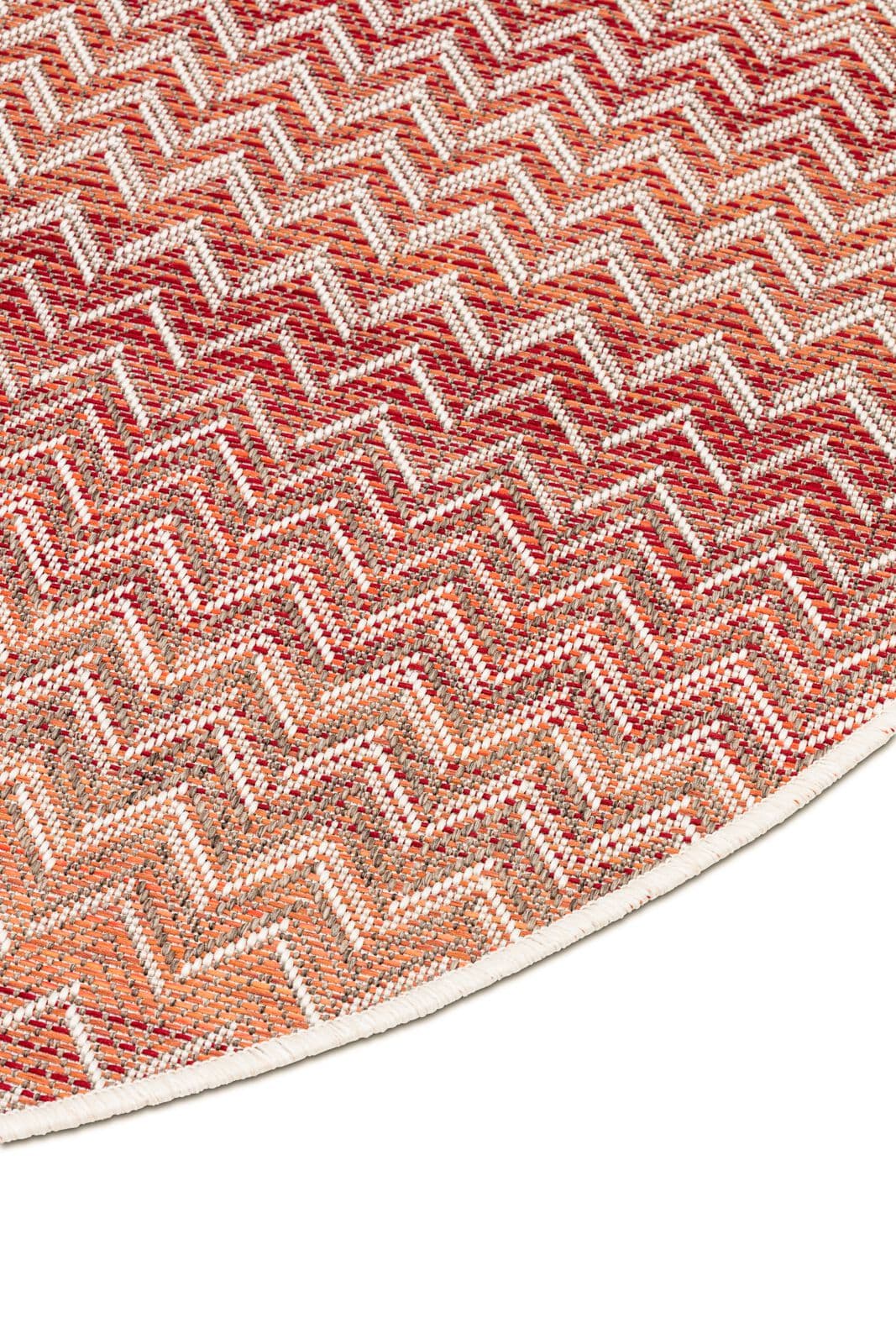 Roolf Living
ZIGGY
Round polypropylene outdoor rug