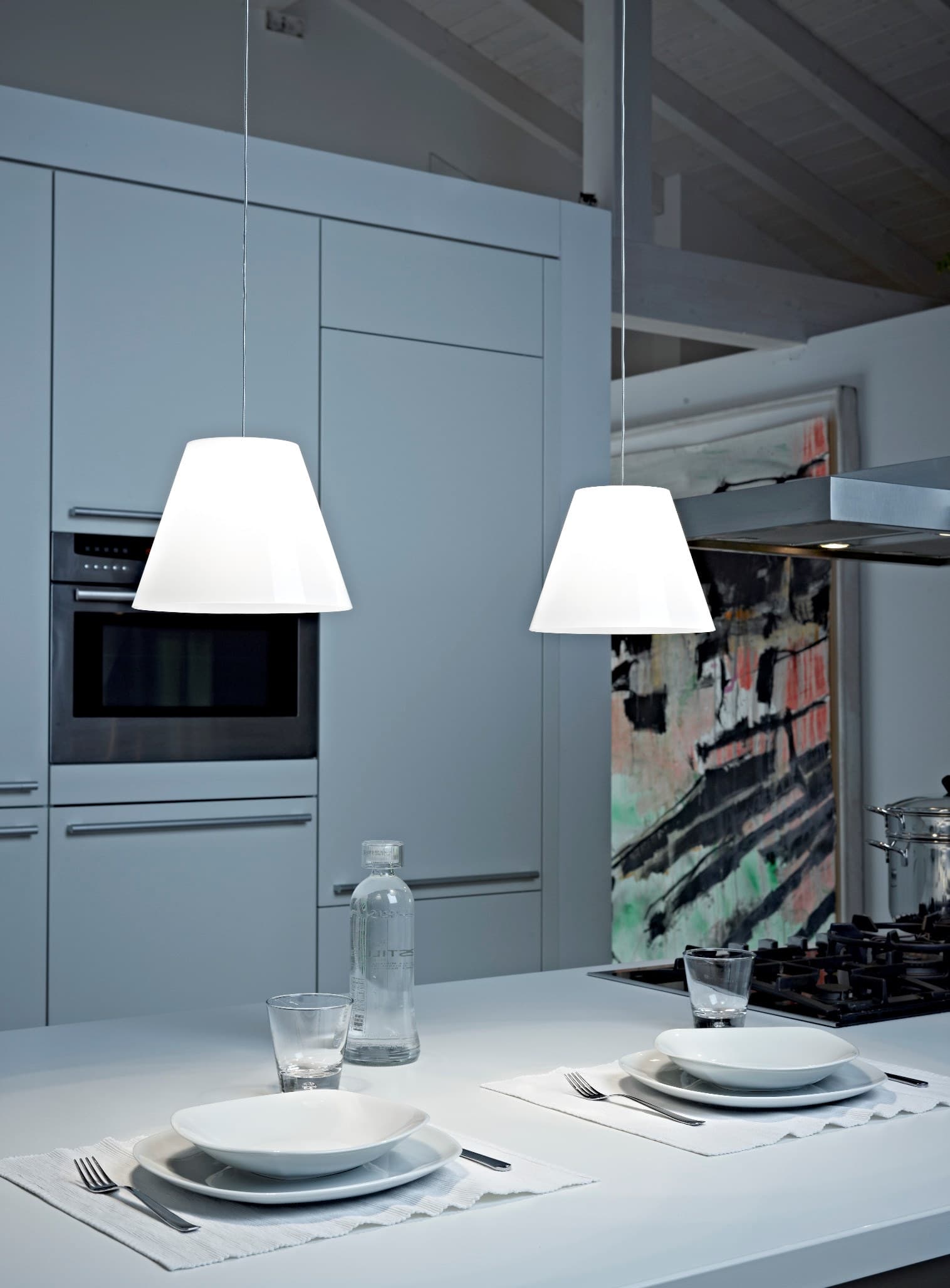 Rotaliana
DINA
LED polycarbonate pendant lamp