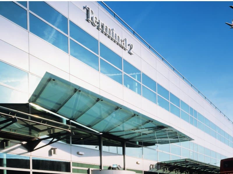 Saint-Gobain Glass
STADIP PROTECT®
Laminated security glass