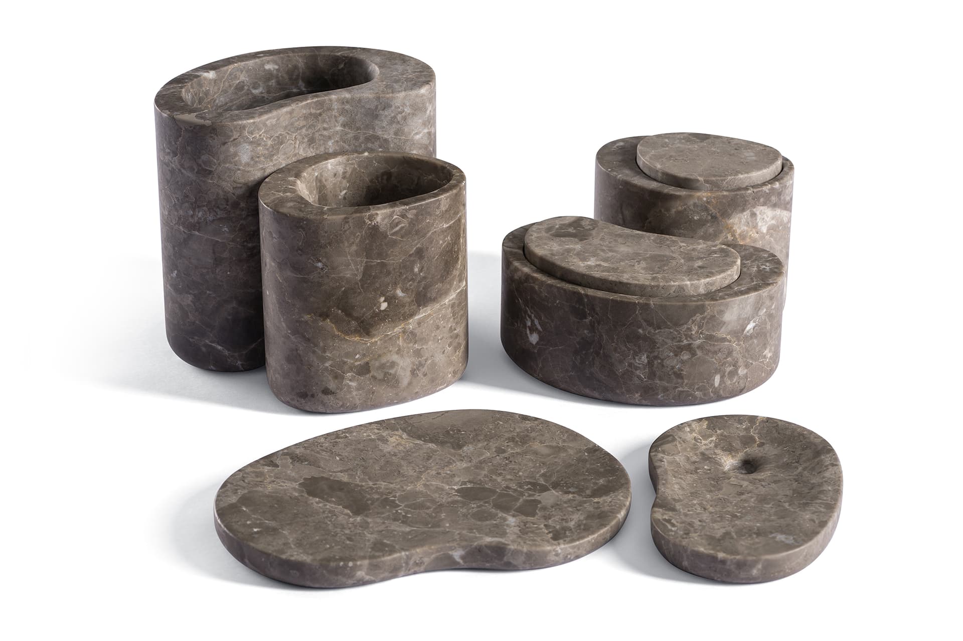 Salvatori
ANIMA
Countertop stone toothbrush holder