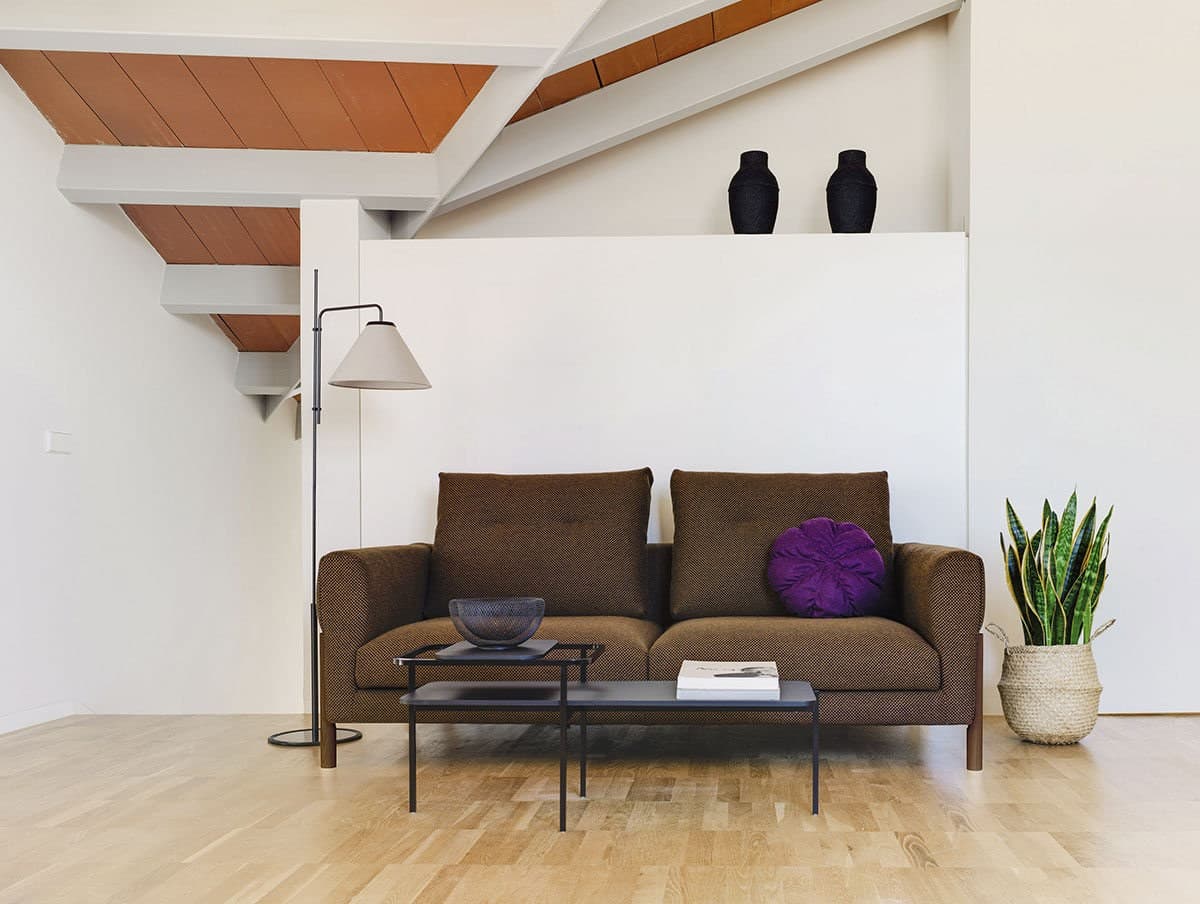 Sancal
MOMIC
2 seater fabric sofa