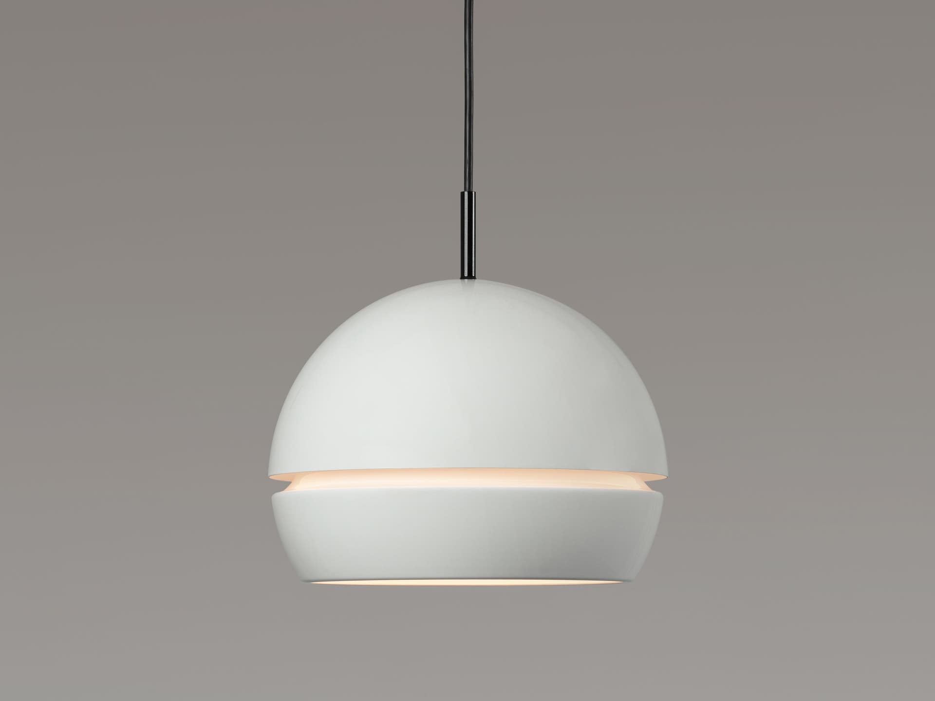 Santa & Cole
FONTANA
Methacrylate pendant lamp