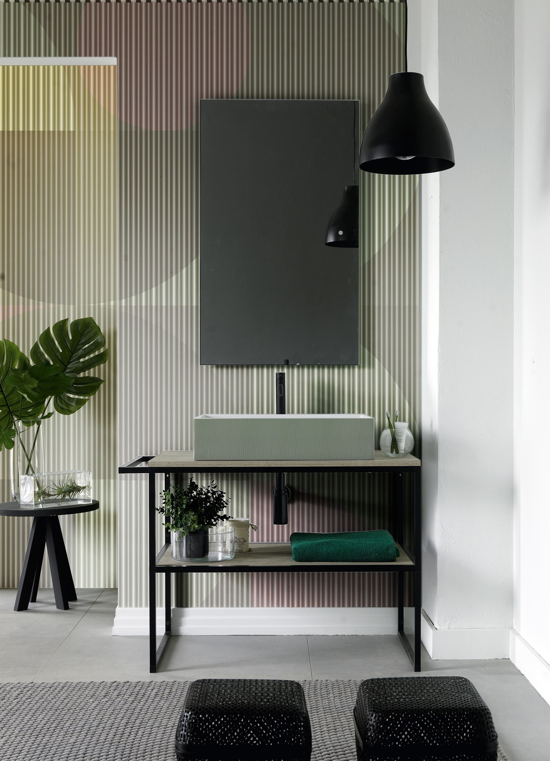 Scarabeo Ceramiche
PO103
Geometric bathroom wallpaper