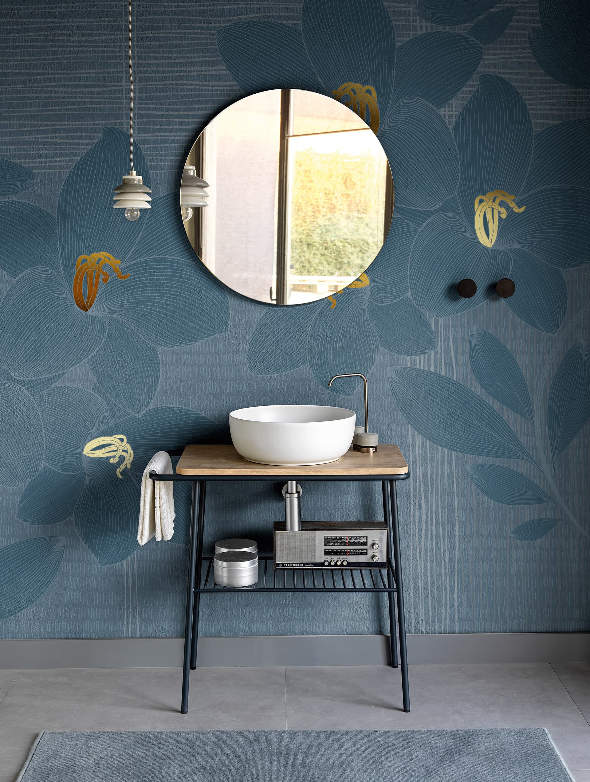 Scarabeo Ceramiche
PO105
Bathroom wallpaper with floral pattern