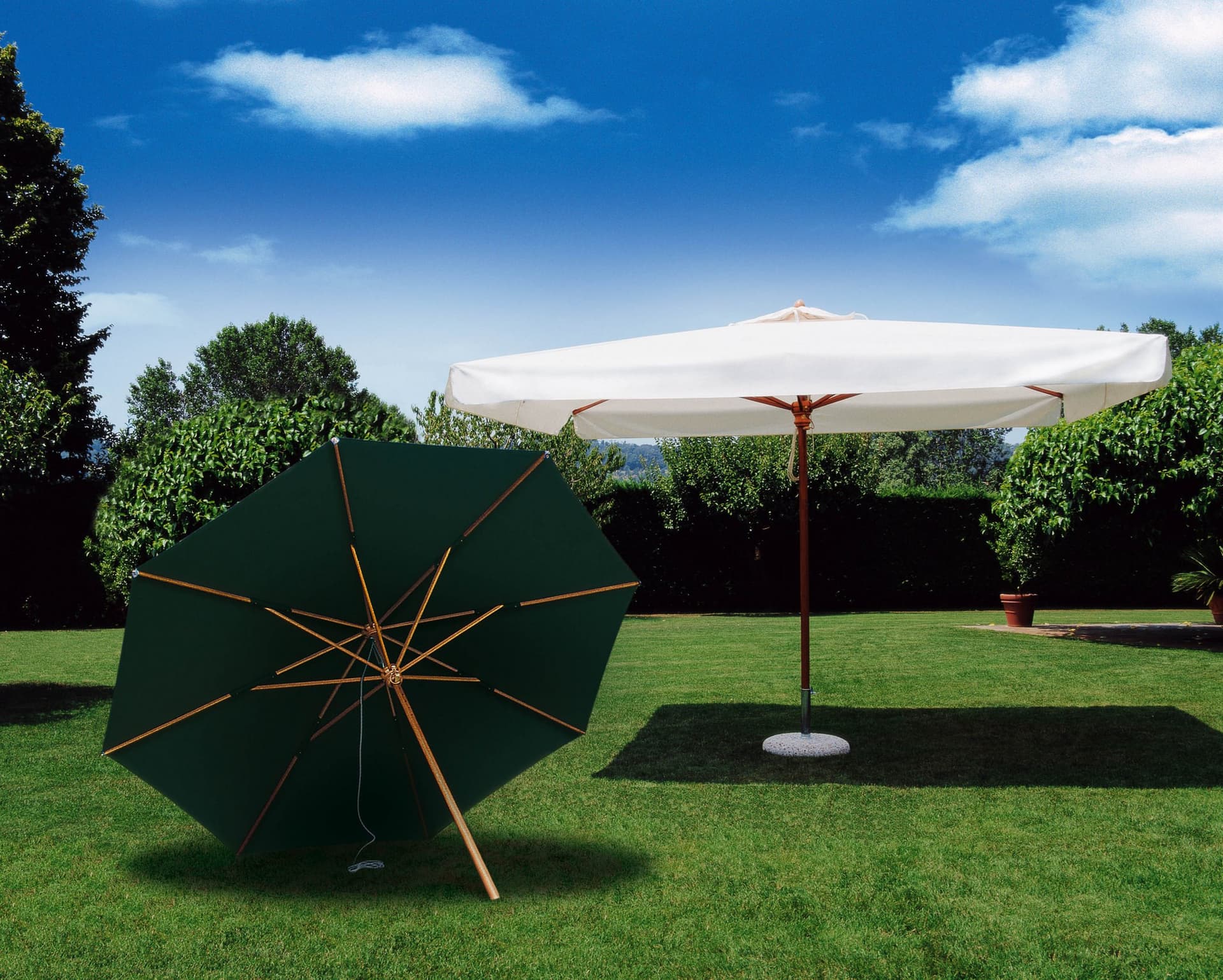Scolaro Parasol
PALLADIO STANDARD
Rectangular iroko Garden umbrella