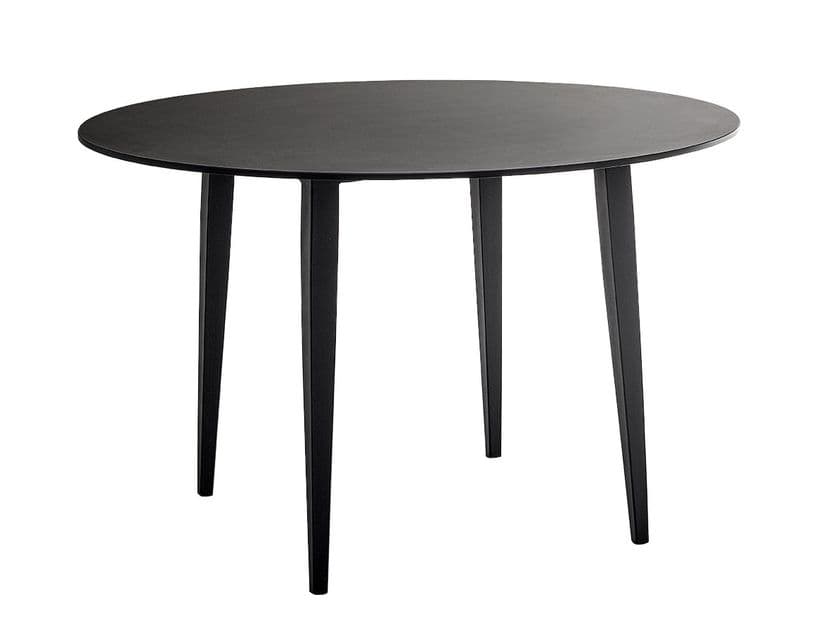 Sedex
CARRÉ
Round steel dining table