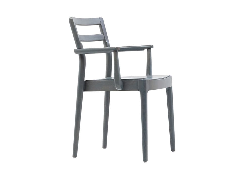 Sedex
JUNE
Stackable wooden chair with armrests