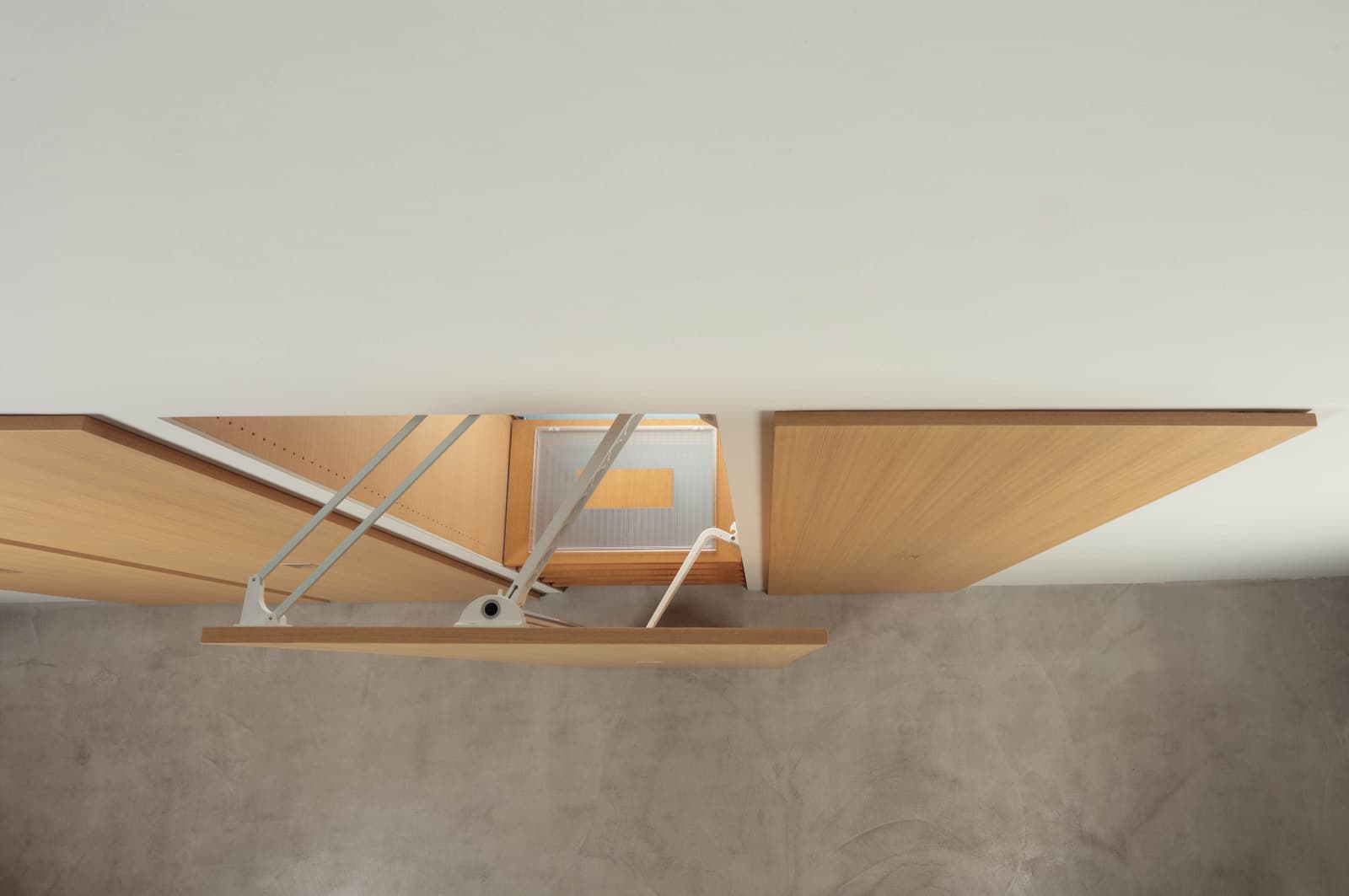 Servetto
MOTION-V
Cabinet doors opening systems