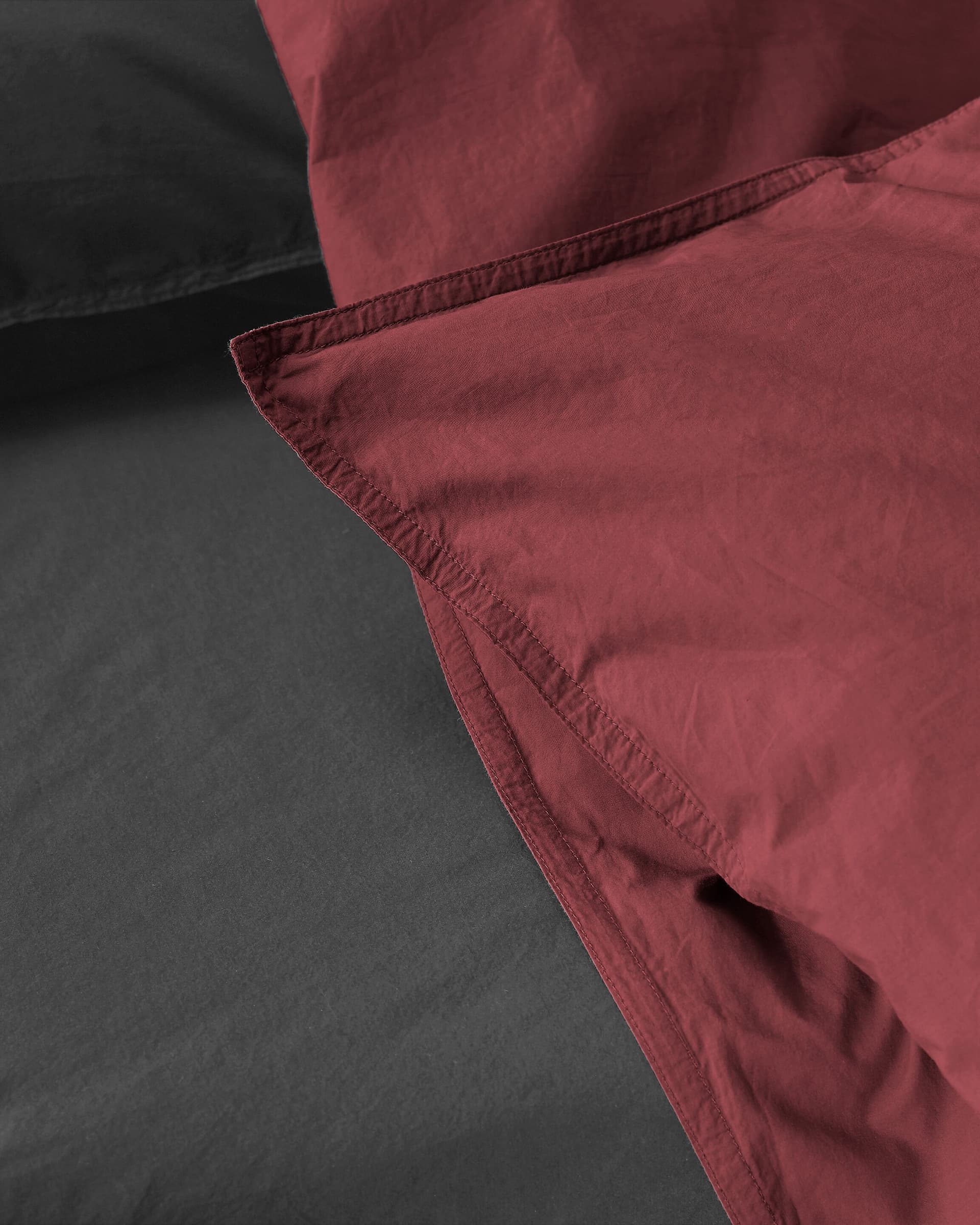 Society Limonta
NITE
Solid-color cotton duvet cover