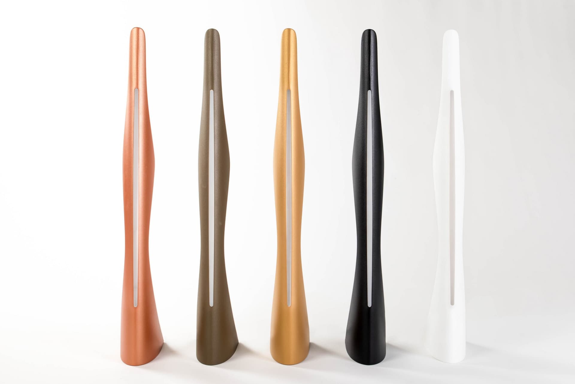 Softicated
SILHOUETTE
LED aluminium table lamp