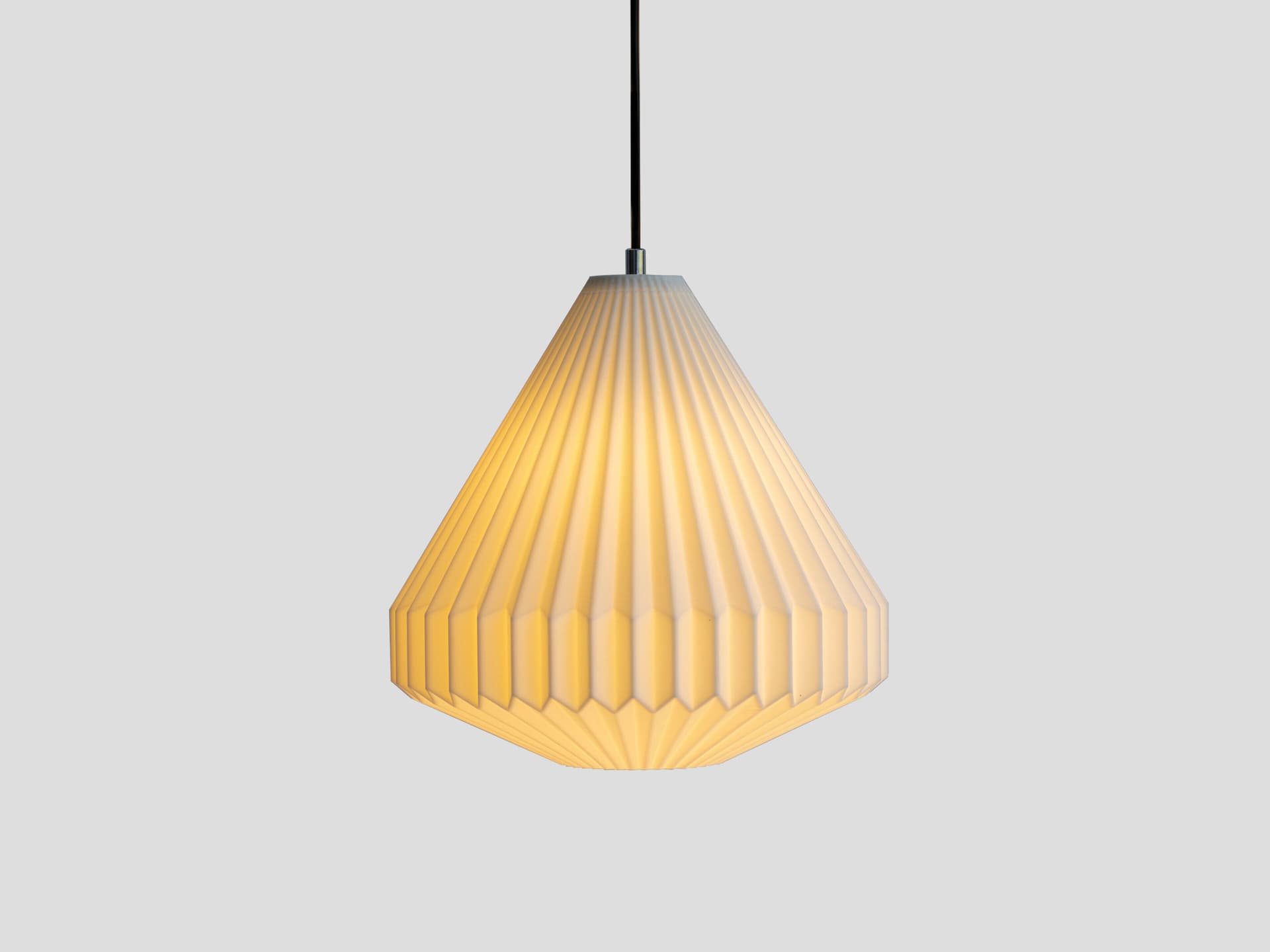 Soli Workshop
SORATOBU 2
Polymer pendant lamp