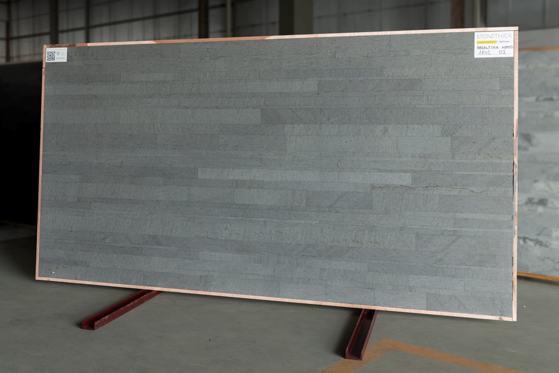 Stonethica
BASALTINA
Ecological basalt wall/floor tiles
