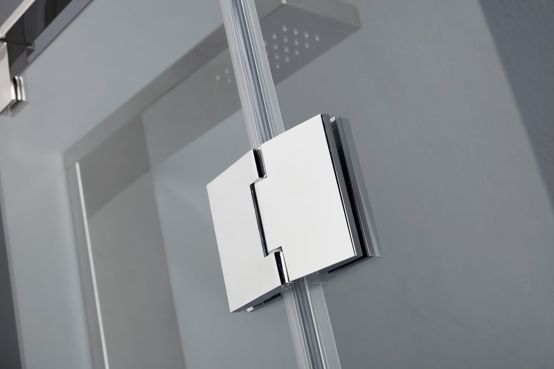 Tamanaco
TPB72
Niche glass and aluminium shower cabin with hinged door