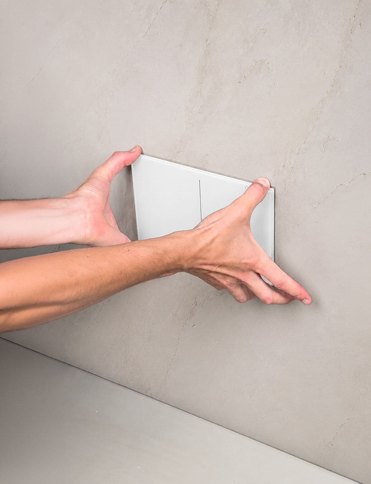 TECO
D03 MATRIX
Cover plates with magnetic flap
