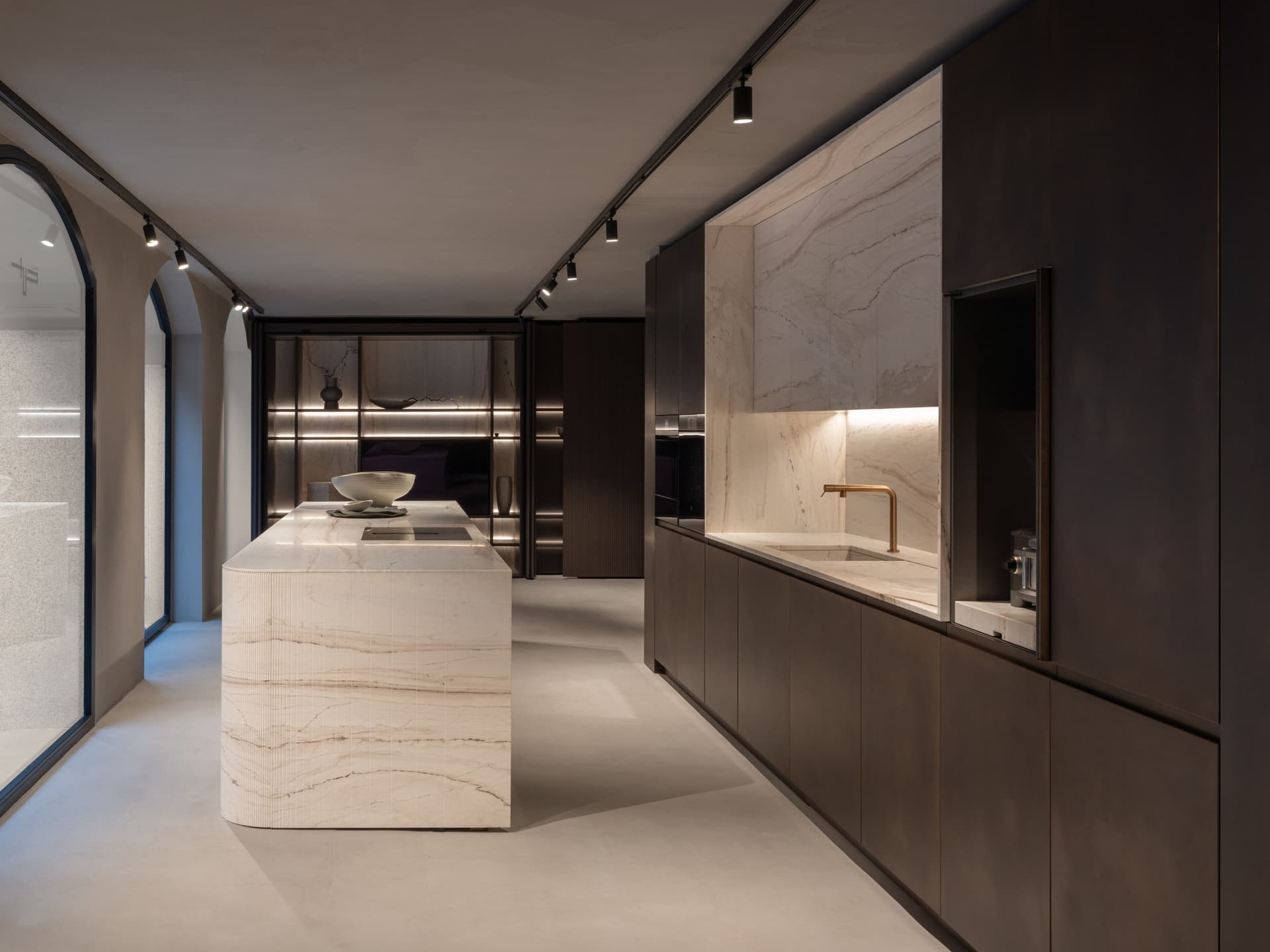 THE CUT
ORIGINE
Custom kitchen with island