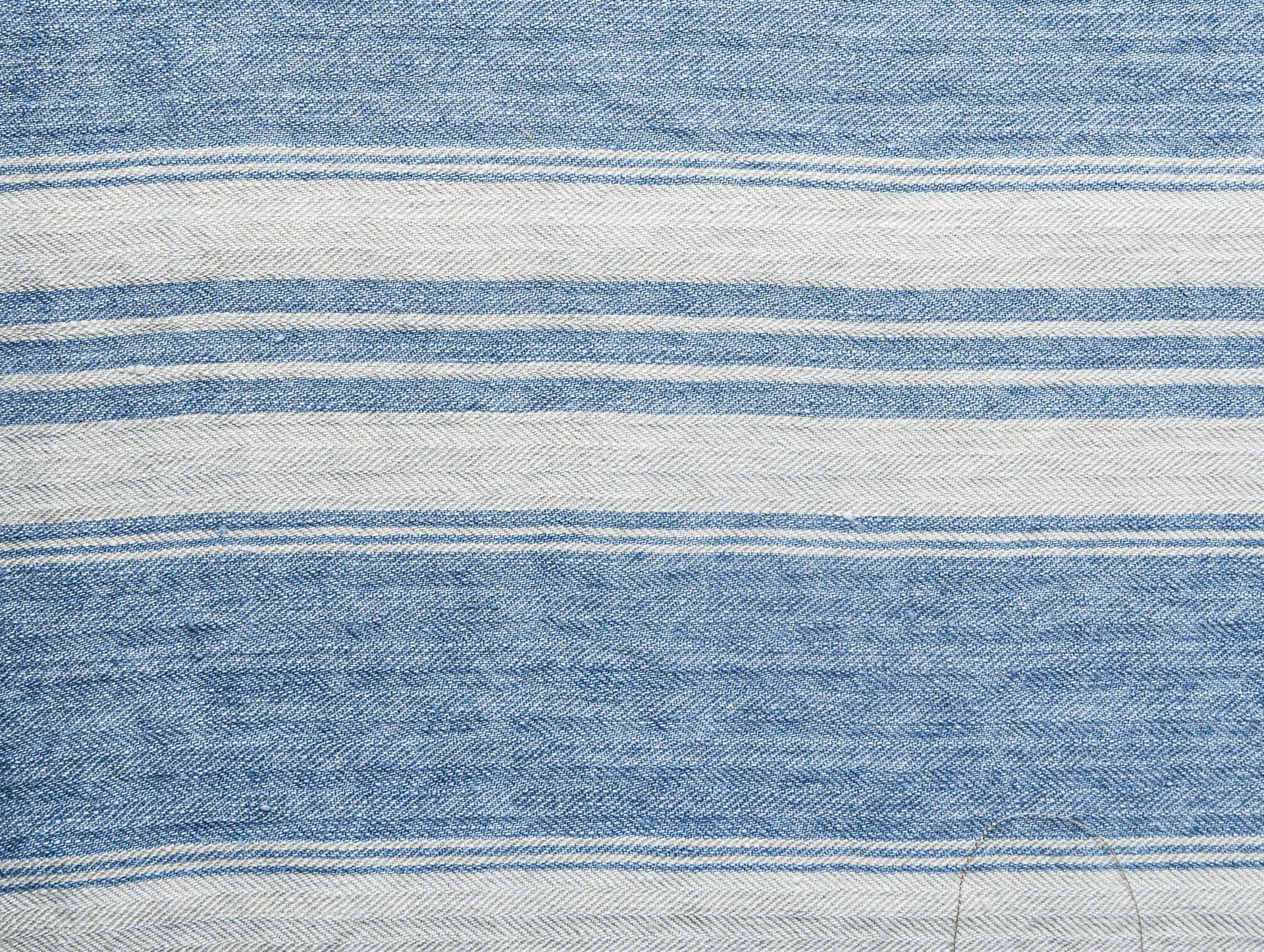The House of Lyria
DEMODOCO
Striped linen fabric