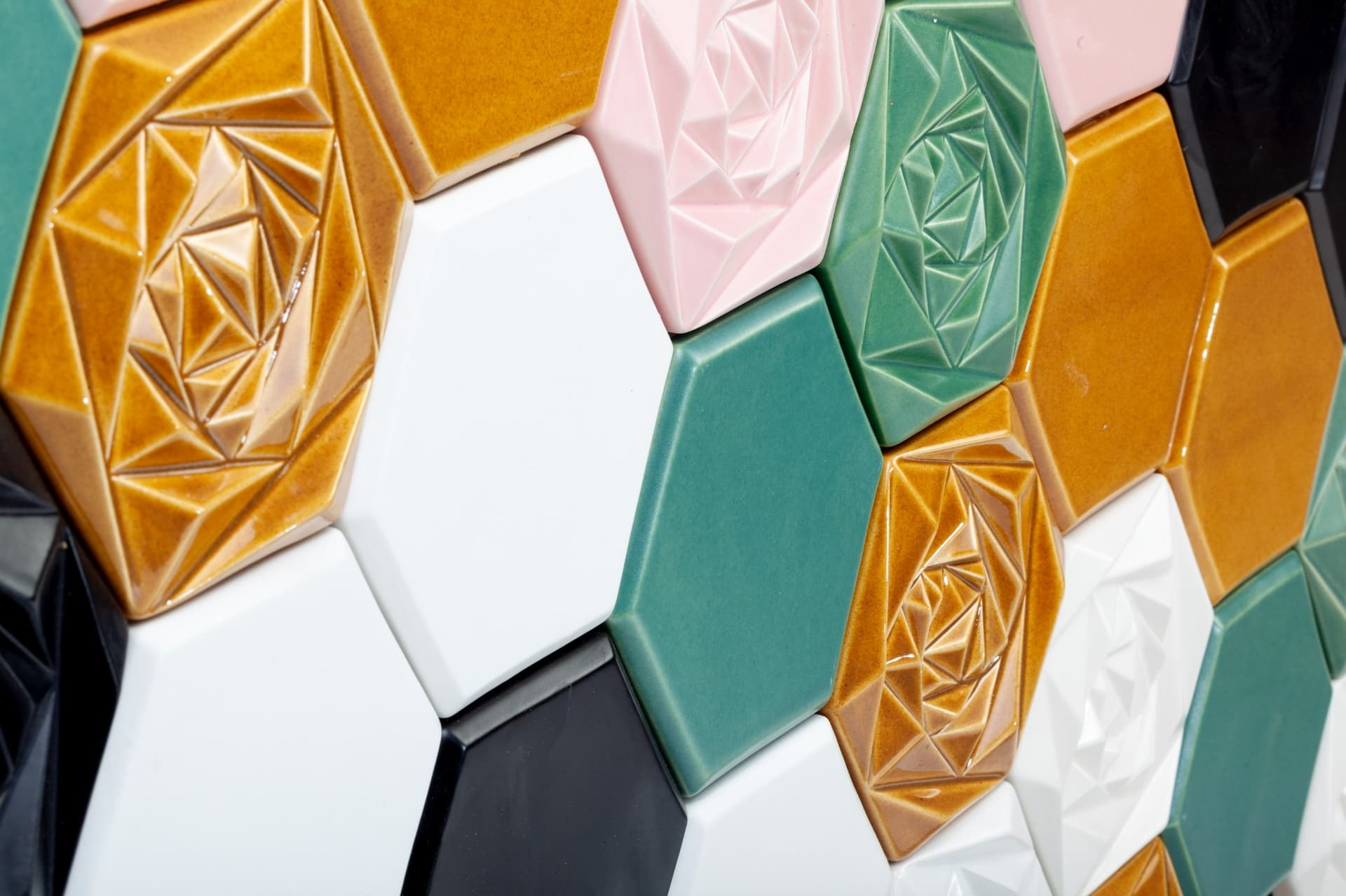 Theia tiles - FLORAL BLOOM