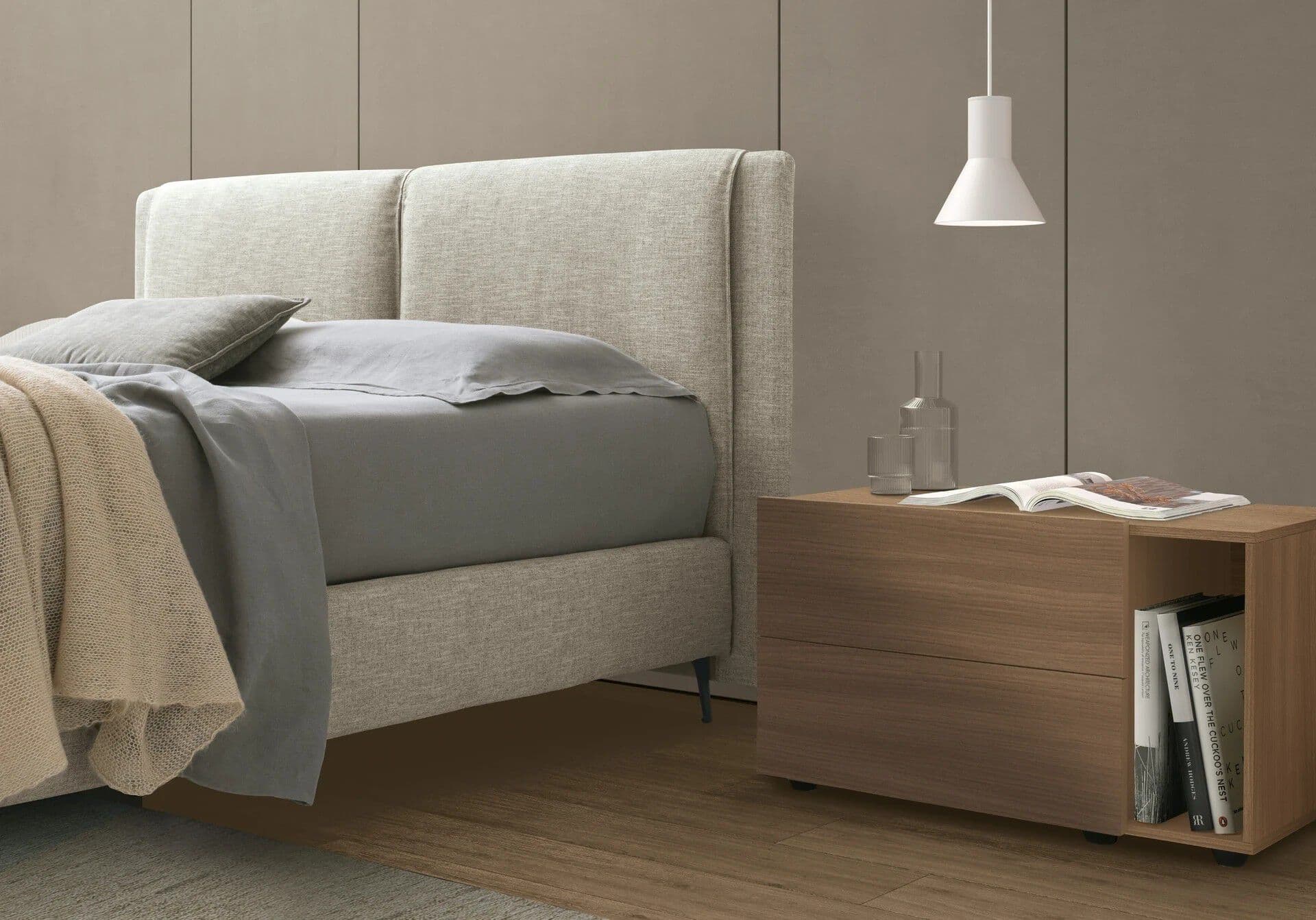 Tomasella
GEMINI
Upholstered double bed