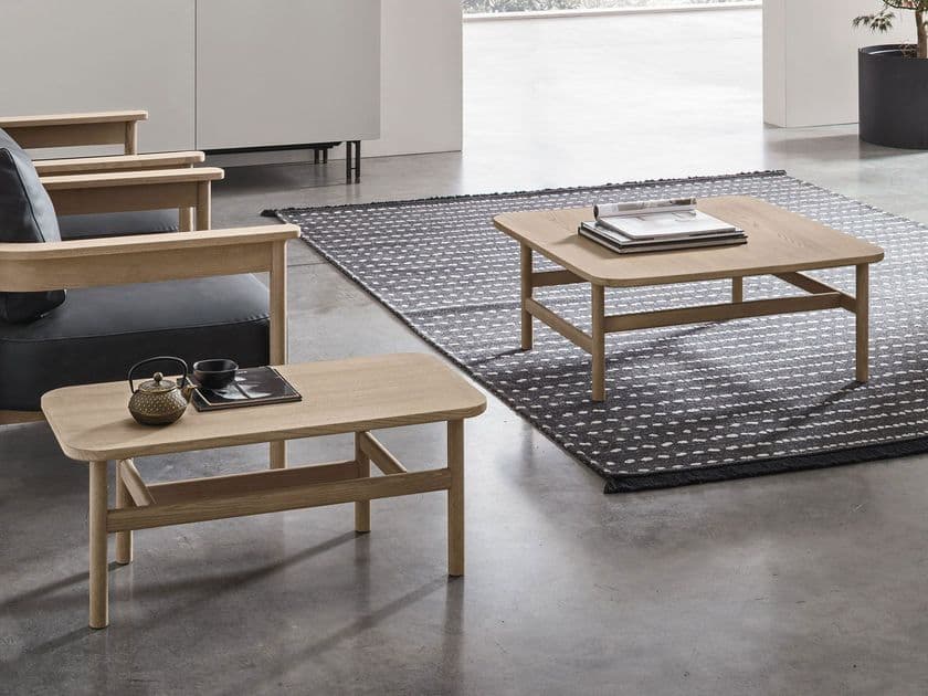 Tomasella
HOOD
Wooden coffee table for living room
