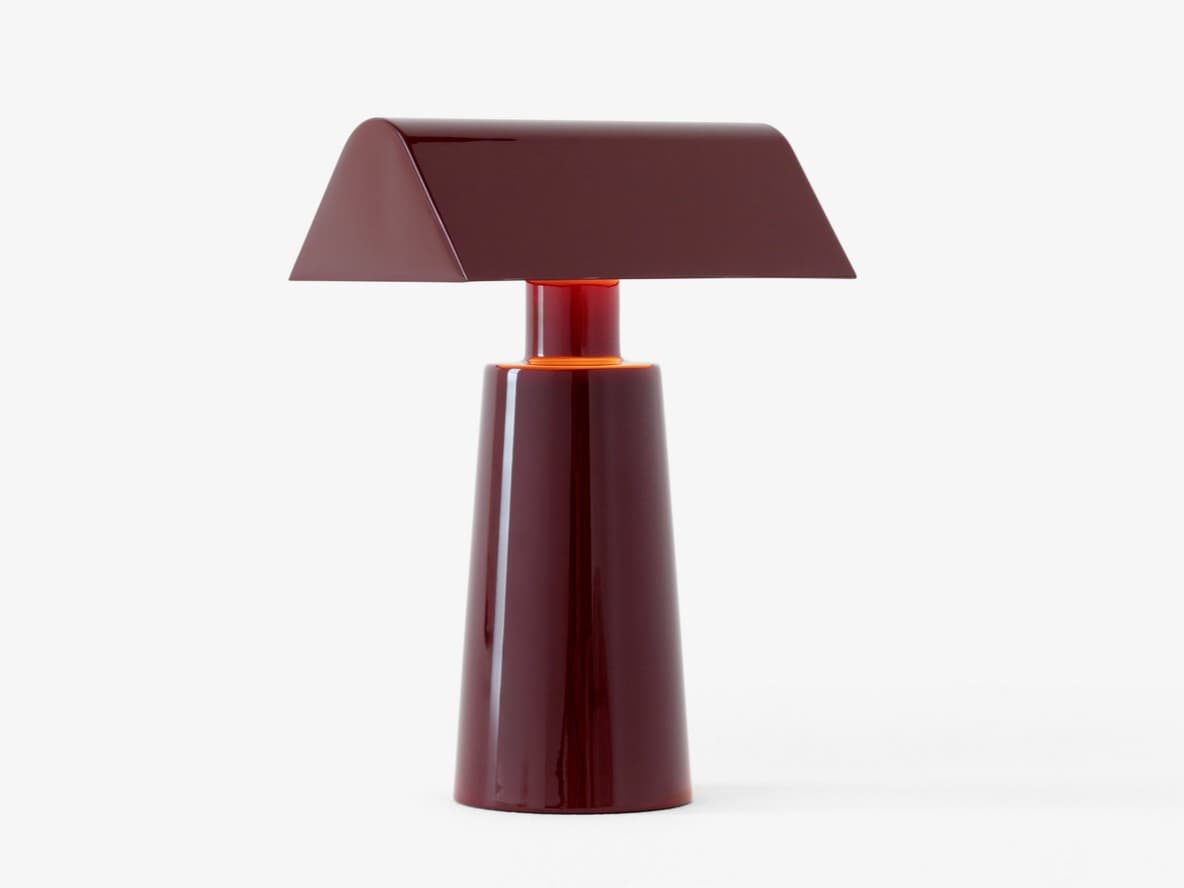 &Tradition
CARET MF1
LED cordless steel table lamp with dimmer