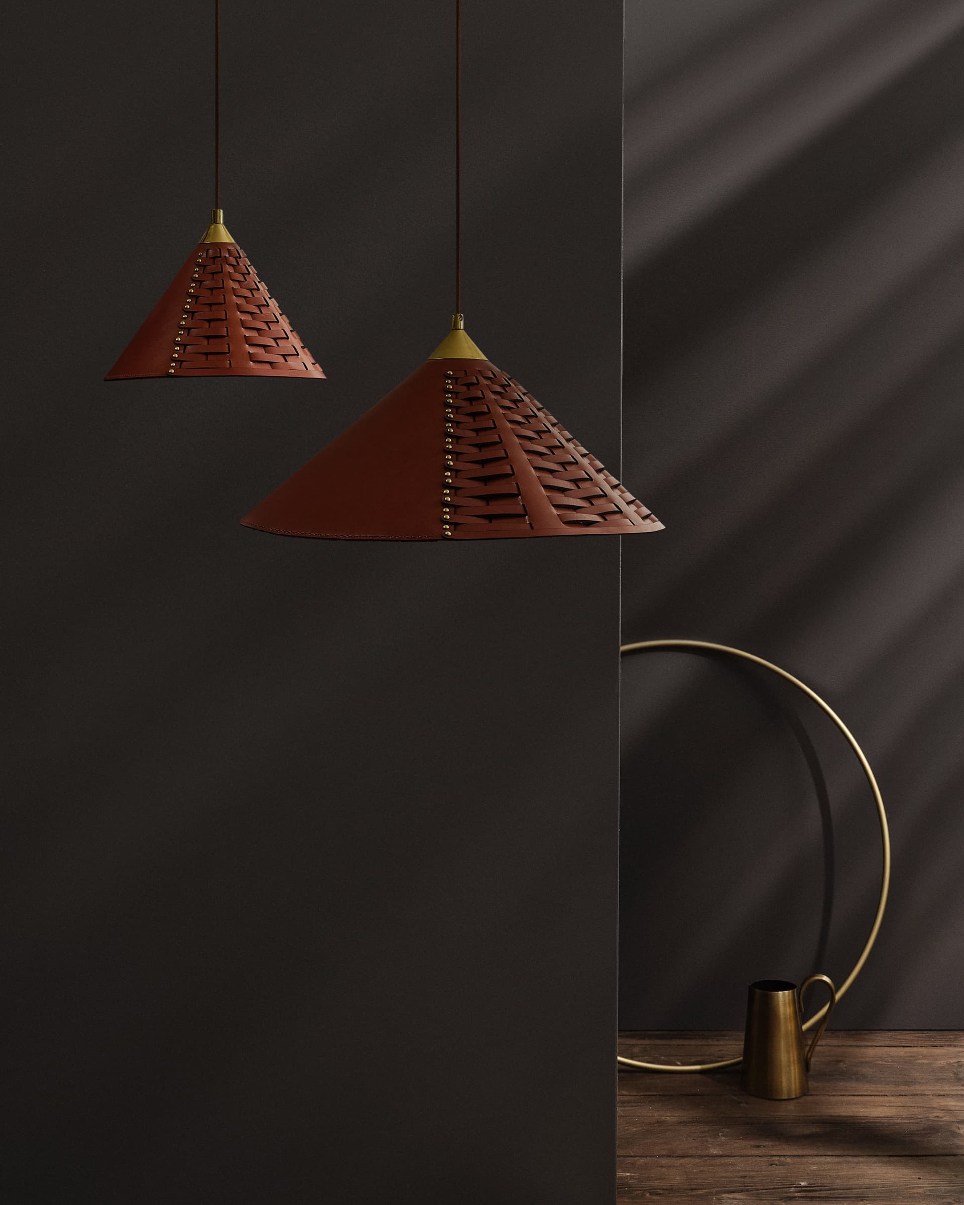 Uniqka
KONI
Handmade leather pendant lamp