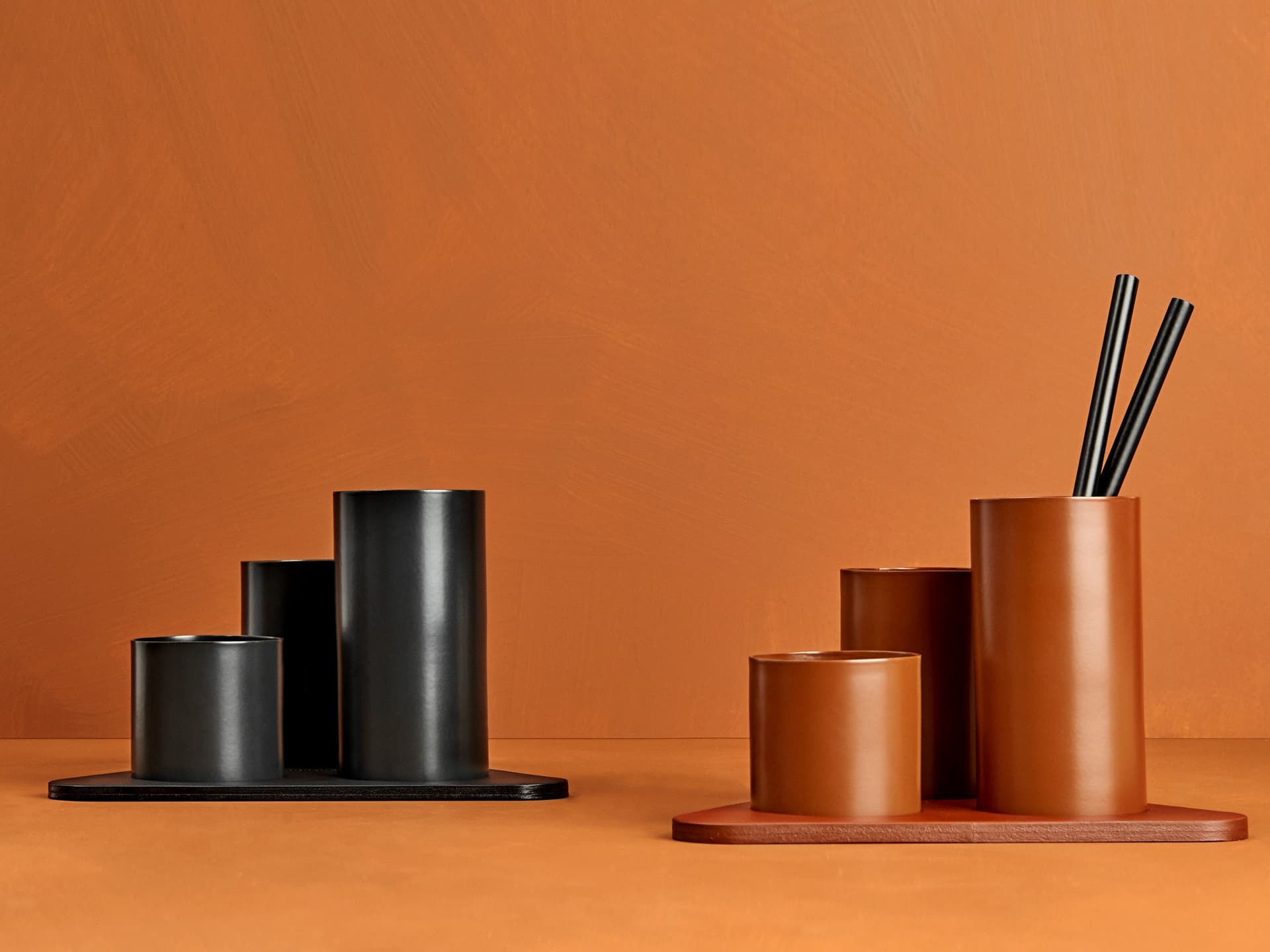Uniqka
MANHATTAN
Leather pen holder
