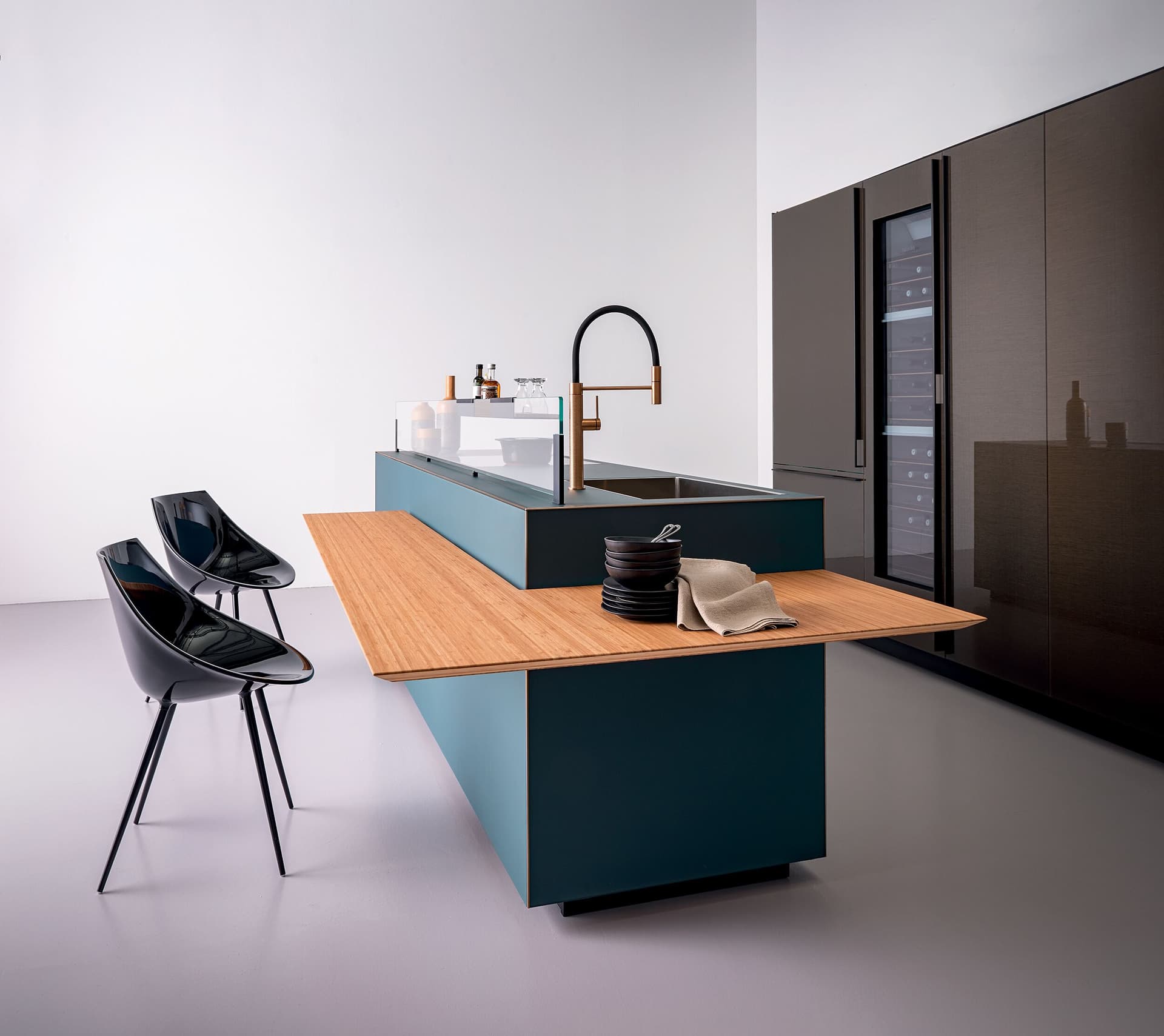 Valcucine
ARTEMATICA SOFT OUTLINE VITRUM
Glass fitted kitchen