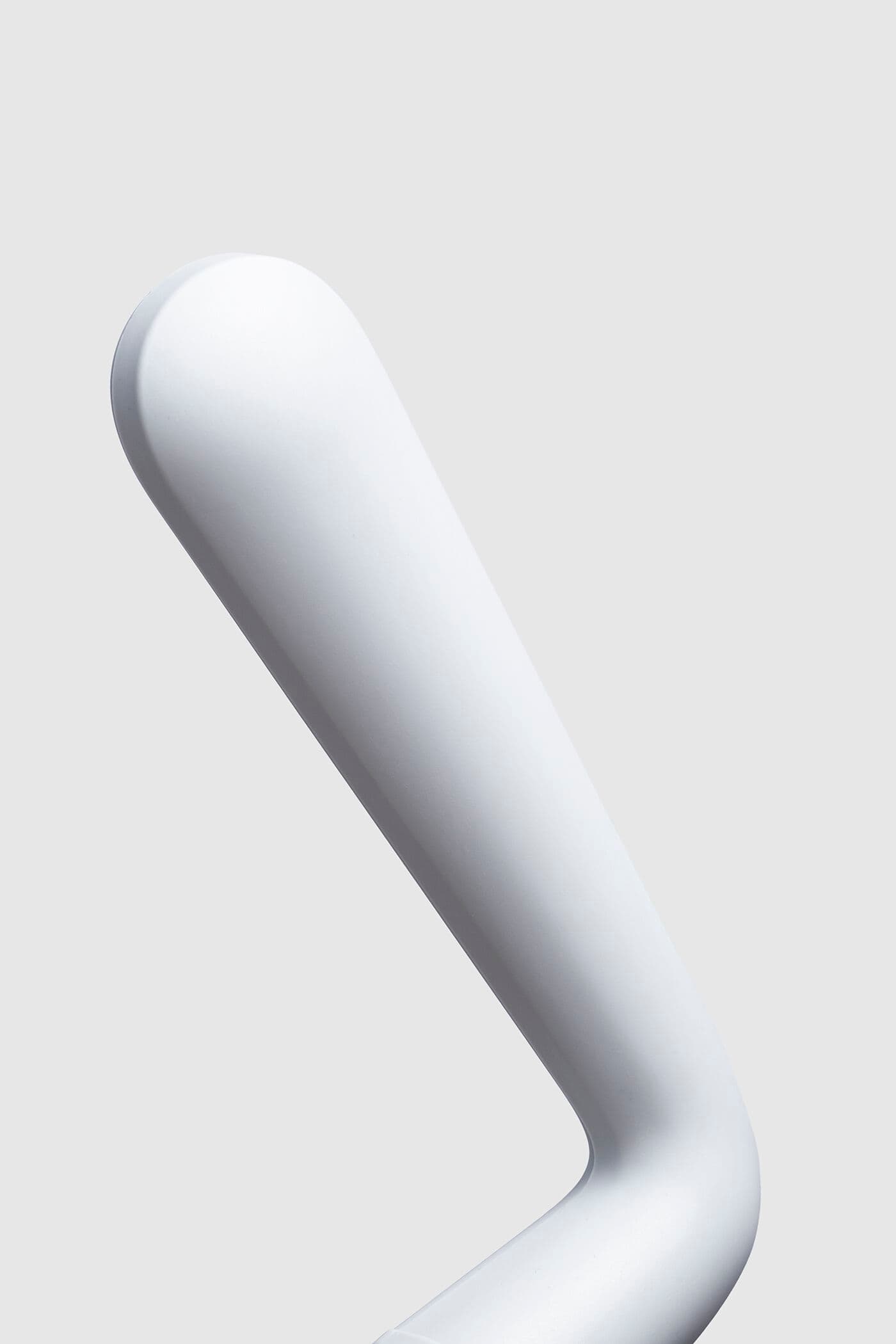 VERUM
SNAPP GREY
Recycled plastic door handle