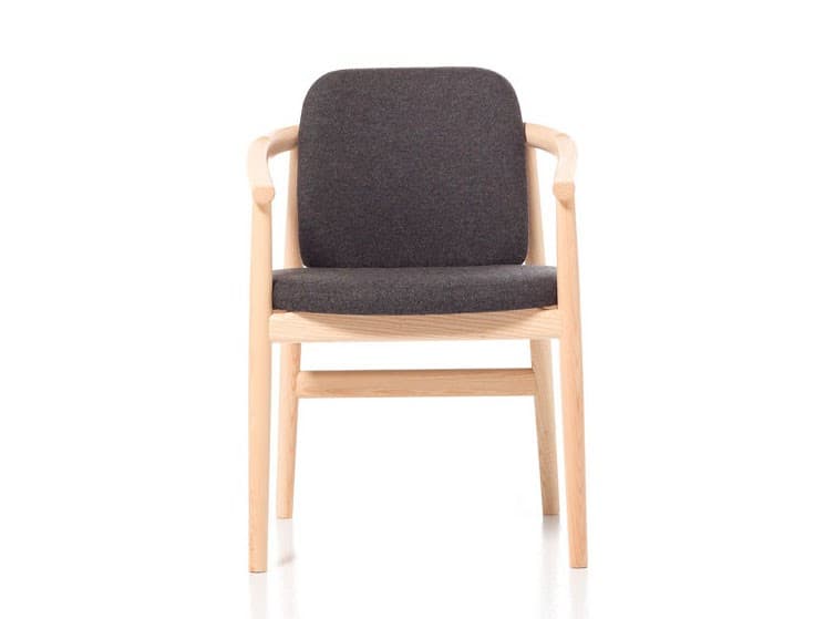 Very Wood
MAIYDA 02
Easy chair with armrests