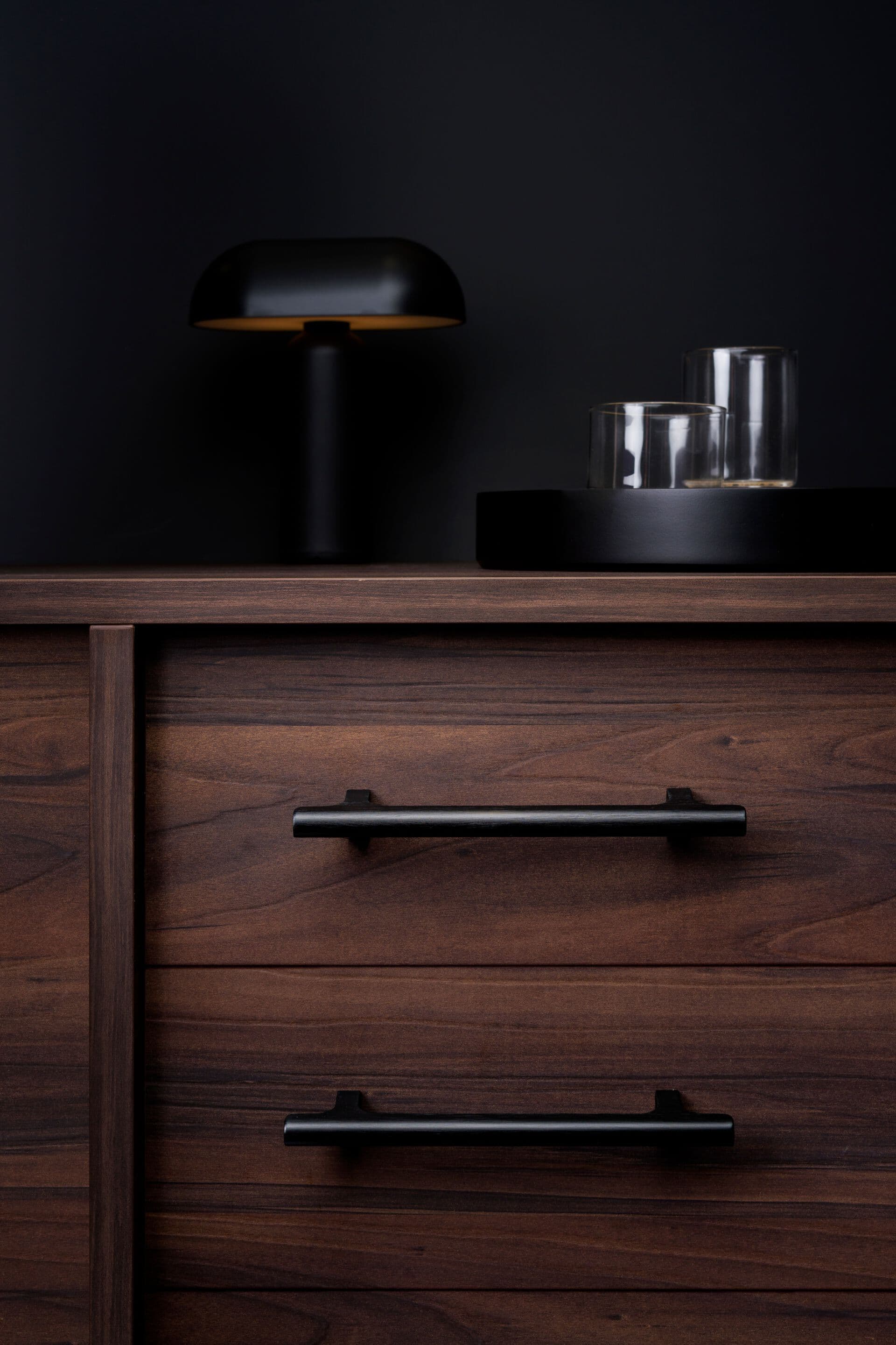 Viefe
HINOKI
Aluminium Bridge furniture handle