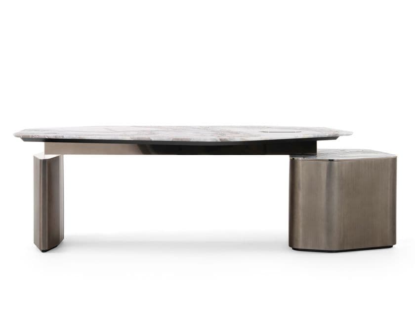 Visionnaire
EPHIR
Metal desk with marble top and drawers