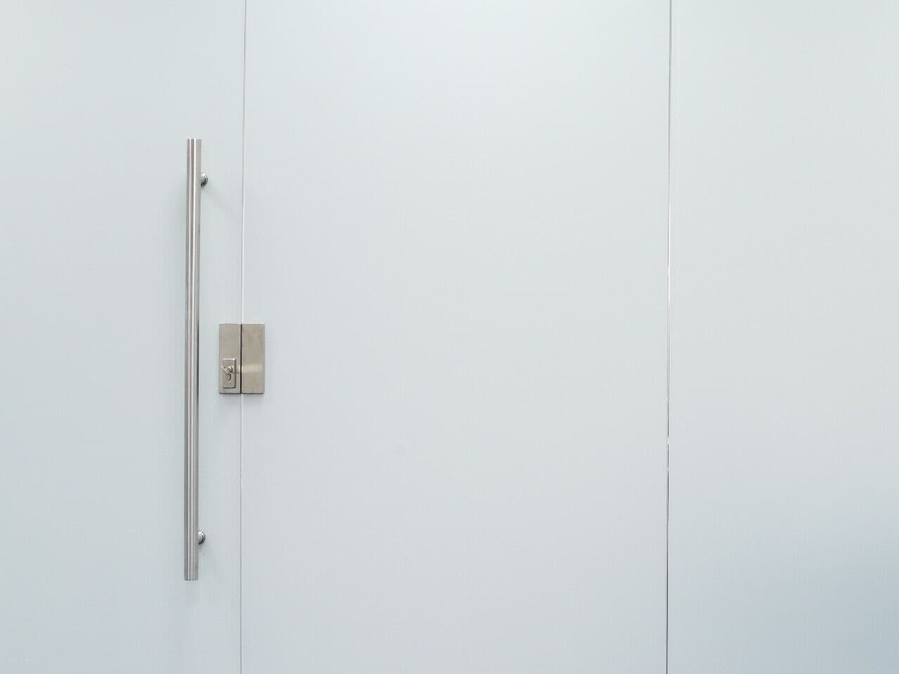 VITRIK
VK DESIGN - GLASS DOORS
Glass door with privacy control