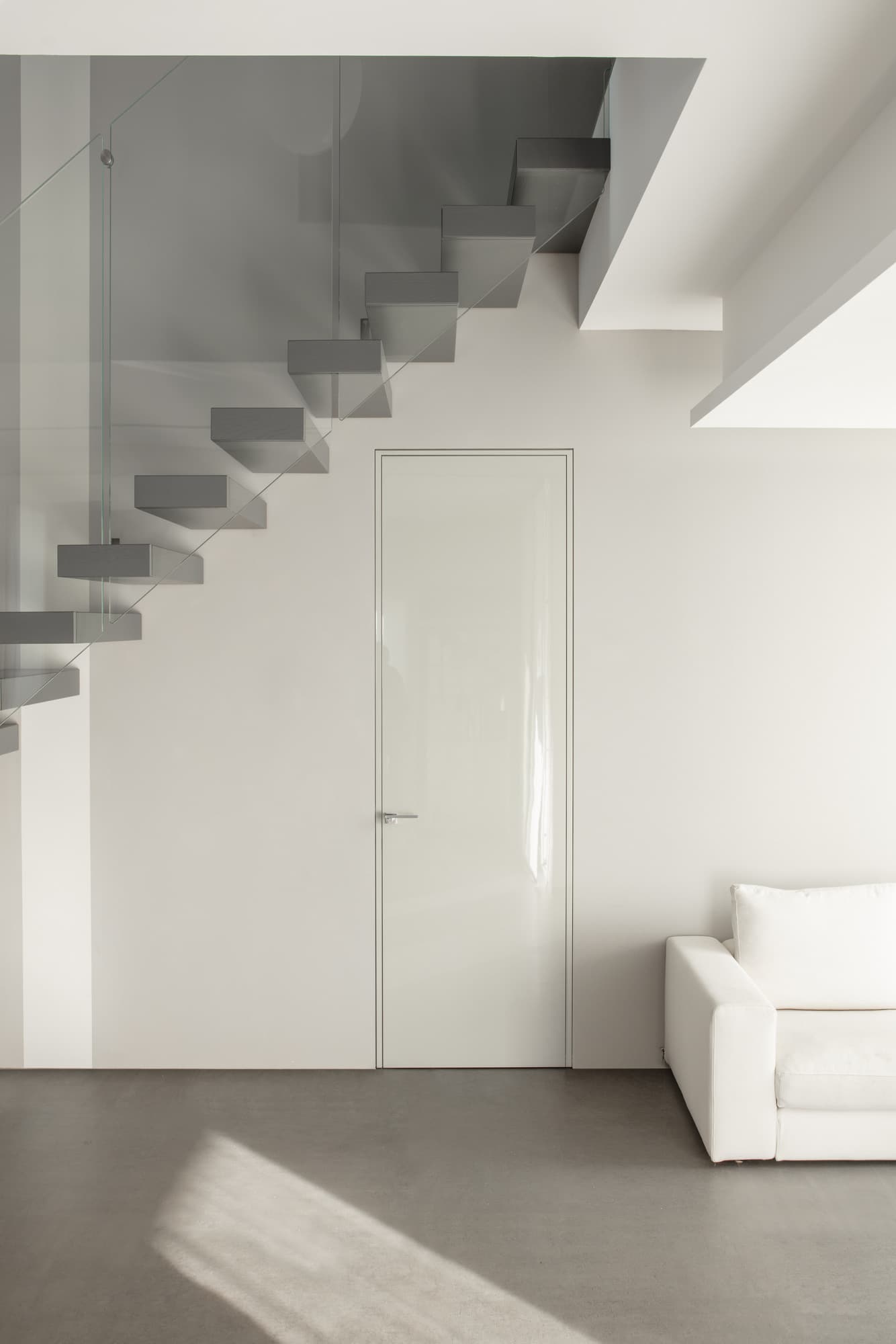 Viva Porte
V3
Hinged wood and glass door