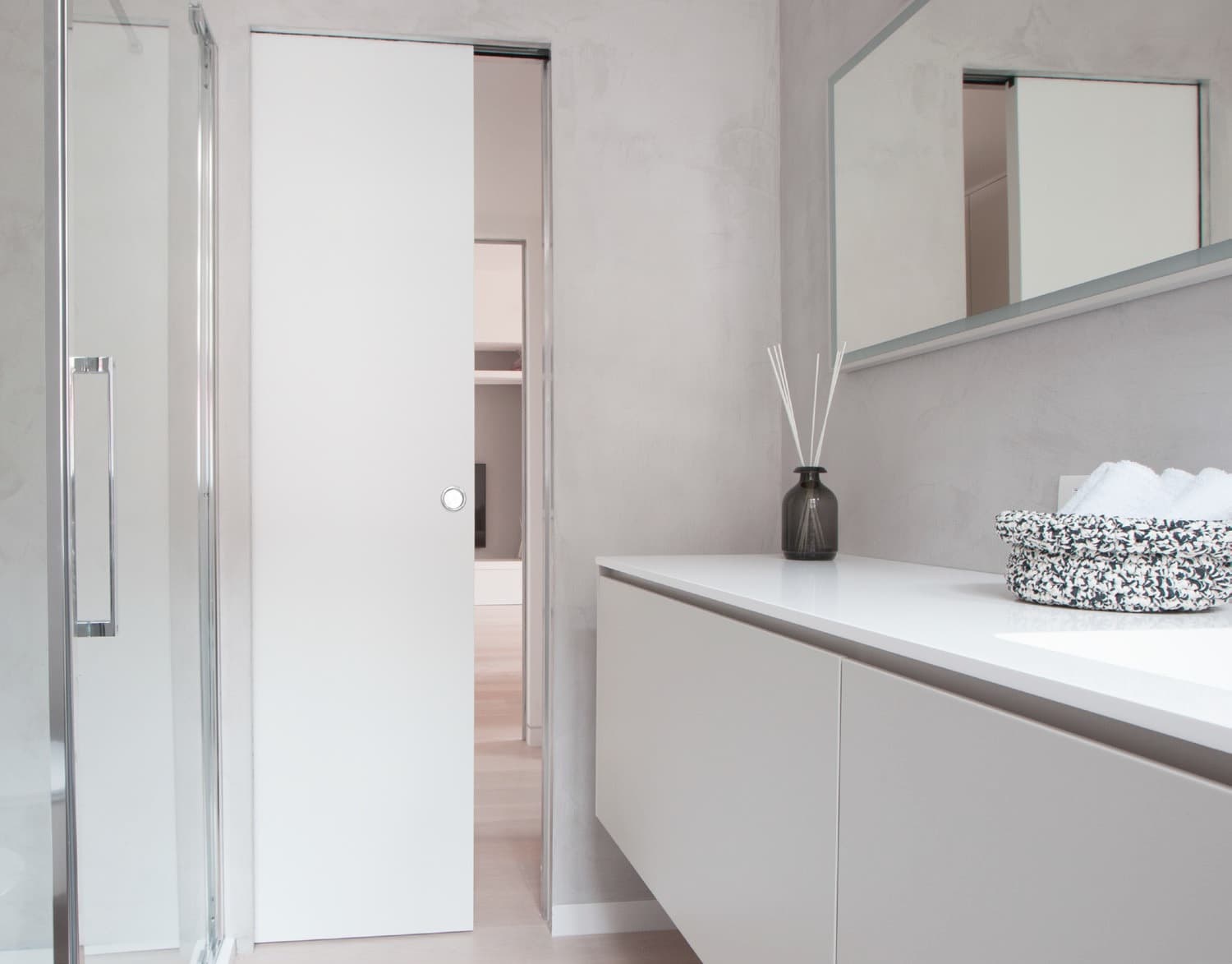Viva Porte
VSI
Wooden internal pocket sliding door