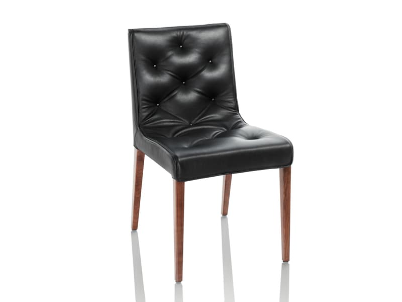 Wittmann
LESLIE
Upholstered chair