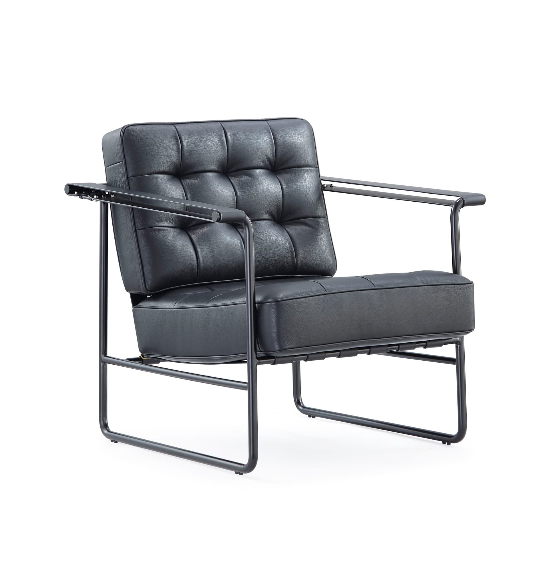 WORKSPACE
LARA
Sled base leather chair with armrests